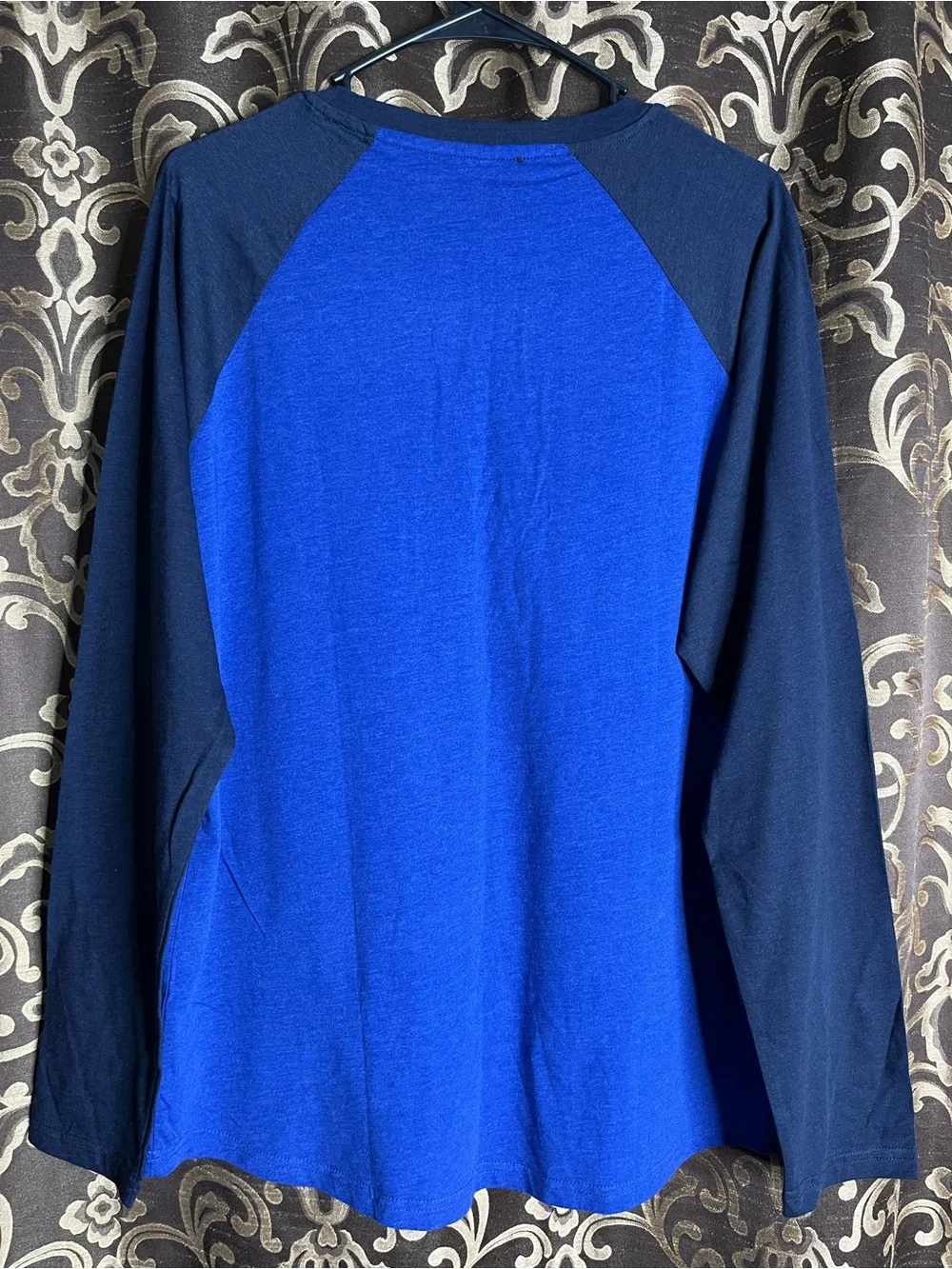 Men's Vetemin Long-Sleeve Raglan T-Shirt in Royal Blue and Navy